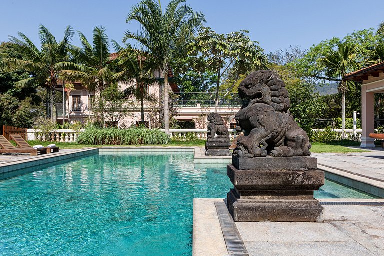 Rio013 - Luxury mansion with pool in Rio