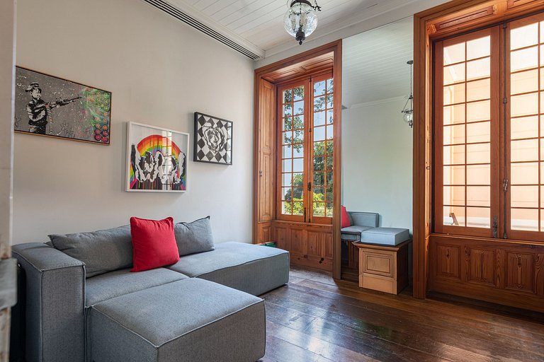 Rio013 - Vende-se imóvel histórico no Jardim Botânico