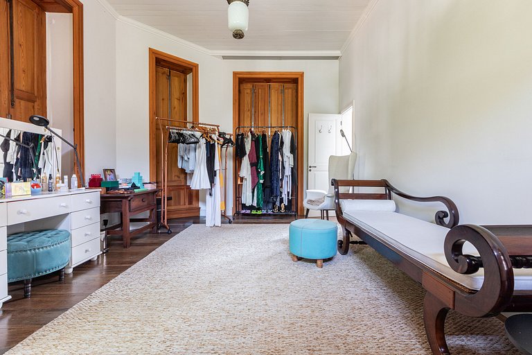 Rio013 - Casarão de luxo com piscina