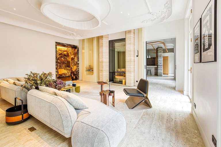 Par051 - Appartement luxueux avec jardin privé