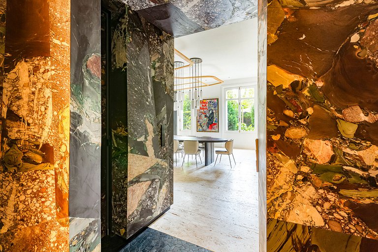 Par051 - Appartement luxueux avec jardin privé