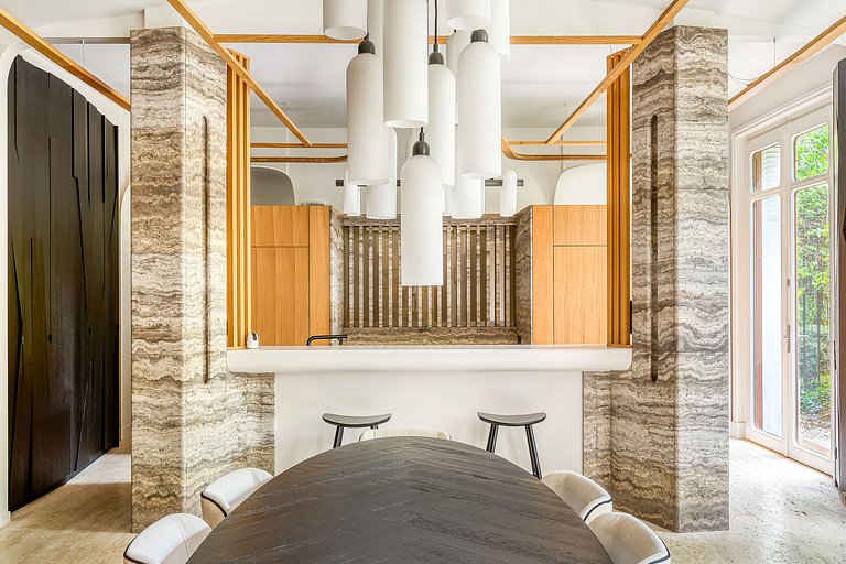 Par051 - Luxury apartment with garden Avenue Foch
