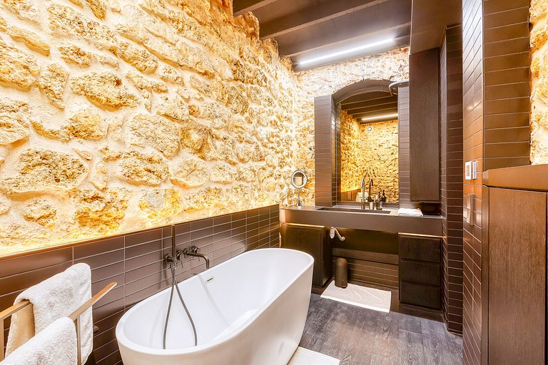 Par051 - Appartement luxueux avec jardin privé