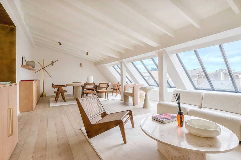 Par291 - Amazing 5 bedroom duplex in Triangle d'Or
