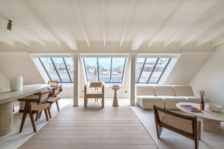 Par291 - Amazing 5 bedroom duplex in Triangle d'Or
