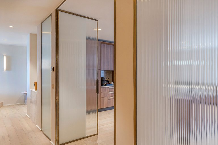 Par291 - Amazing 5 bedroom duplex in Triangle d'Or