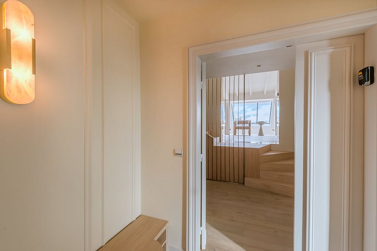 Par291 - Magnifique duplex dans le Triangle d'Or