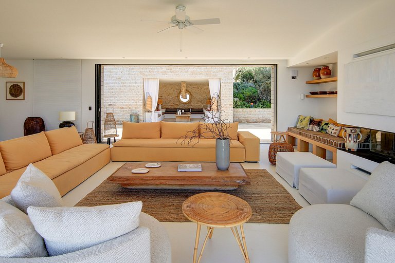 Cor009 - Luxury villa in Cala Longa