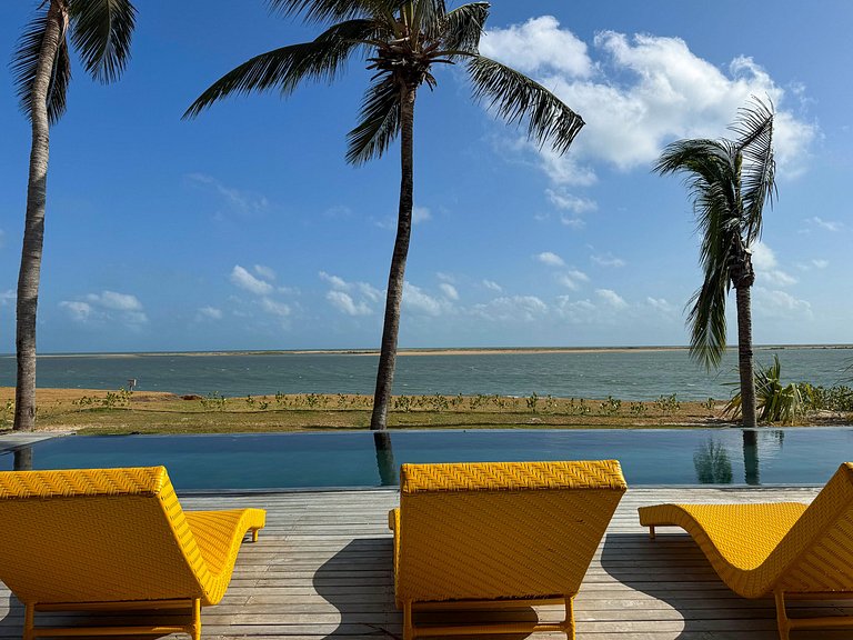 Cea075 - Casa pé na areia em Ilha de Guajiru, Ceará