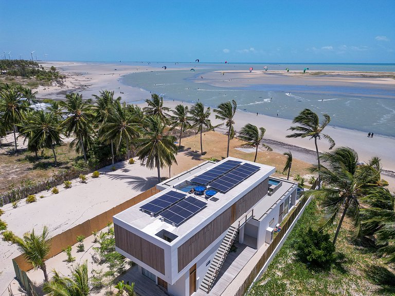 Cea075 – Beachfront House in Guajiru Island, Ceará