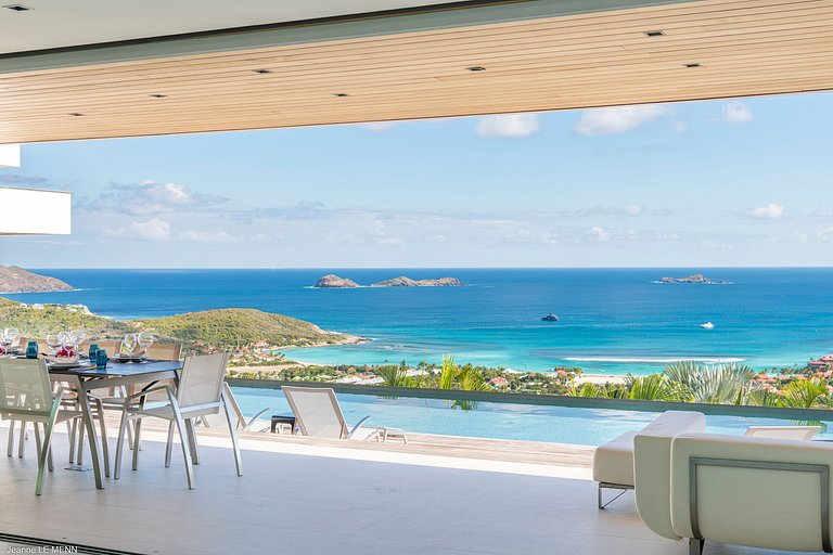 Stb007 – Villa moderna con vistas al mar en Lurin