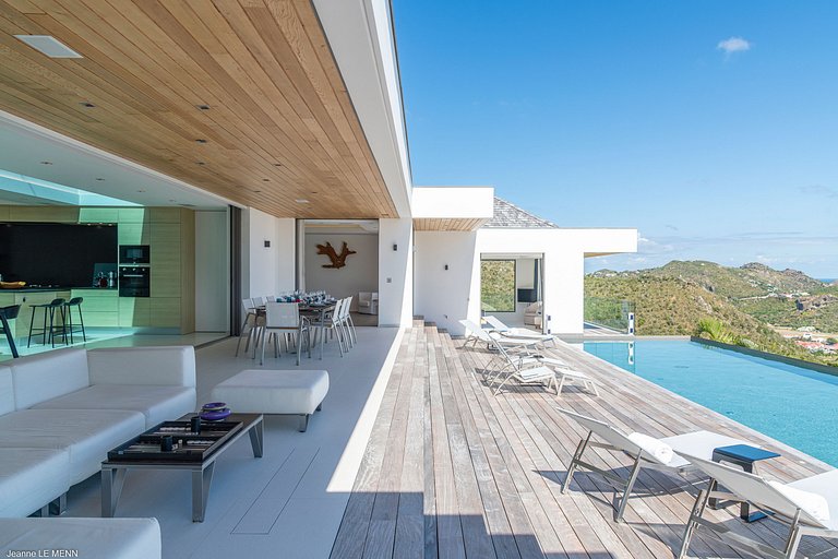 Stb007 – Modern villa with ocean views in Lurin