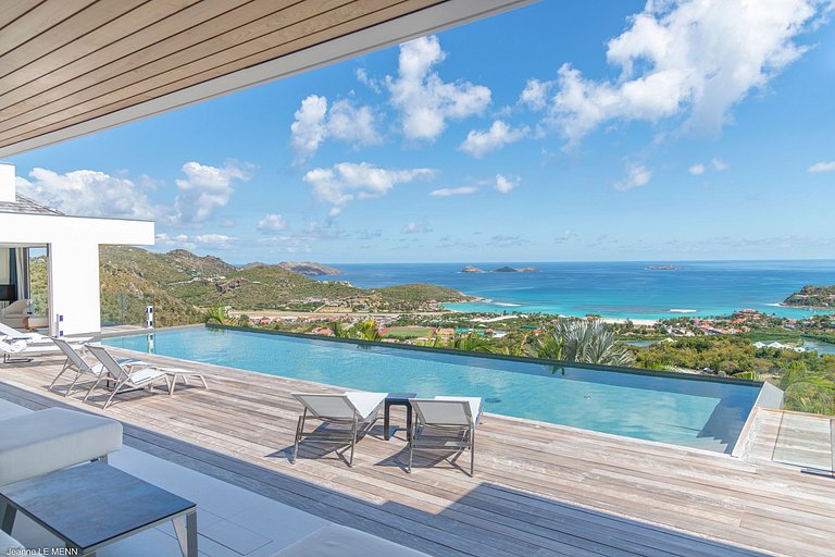 Stb007 – Modern villa with ocean views in Lurin