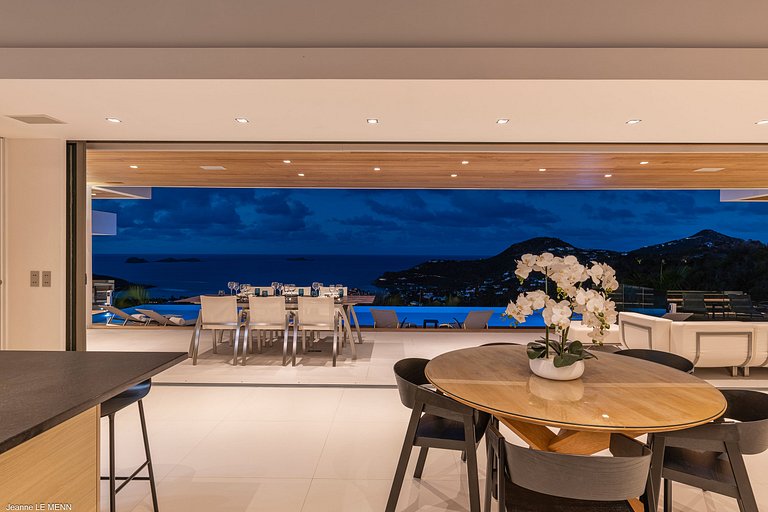 Stb007 – Modern villa with ocean views in Lurin