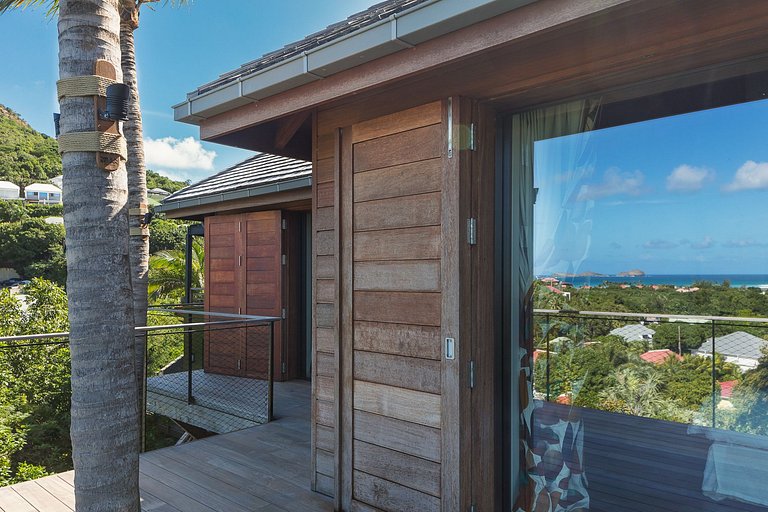 Stb004 – Villa contemporánea con vistas al mar en St. Jean