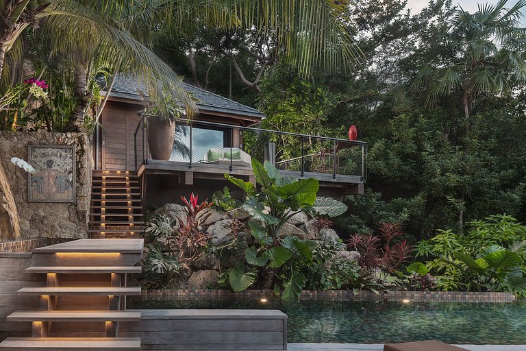 Stb004 – Villa contemporánea con vistas al mar en St. Jean