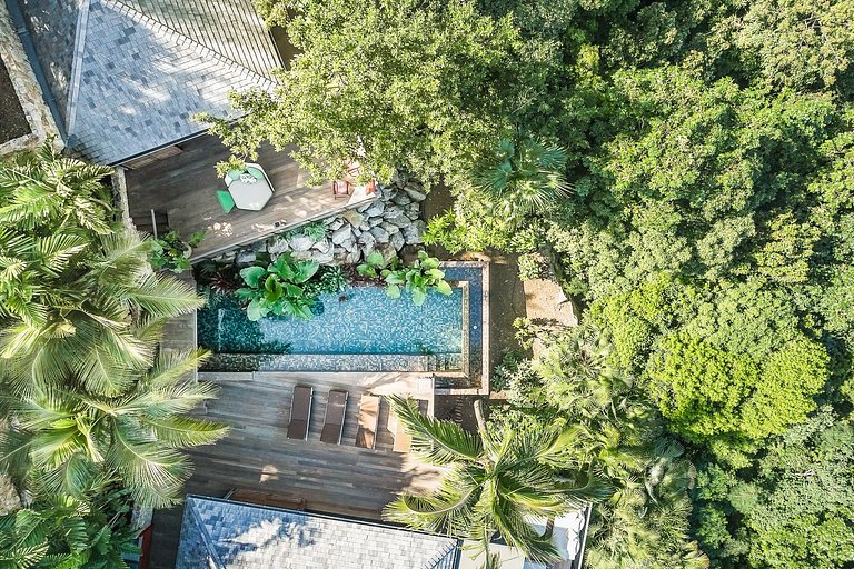 Stb004 – Villa contemporánea con vistas al mar en St. Jean