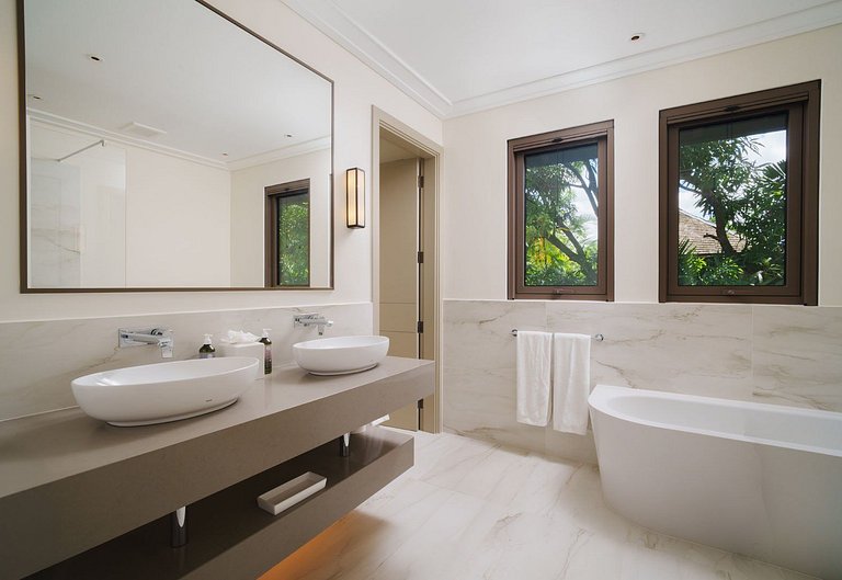 Brb006 – Elegante villa à beira-mar em St. James