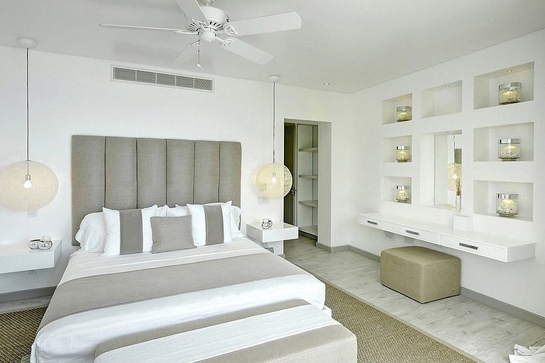 Brb012 –Villa moderna frente al mar en St. James