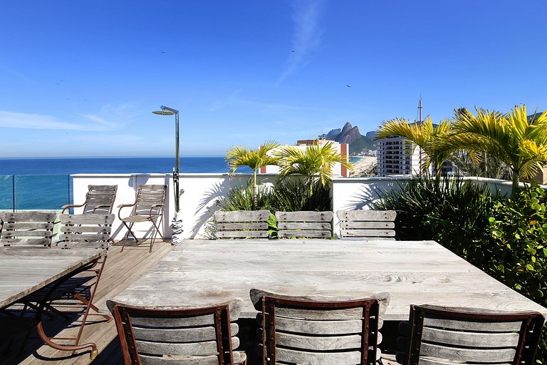 Rio028 - Cobertura de 6 quartos em Ipanema