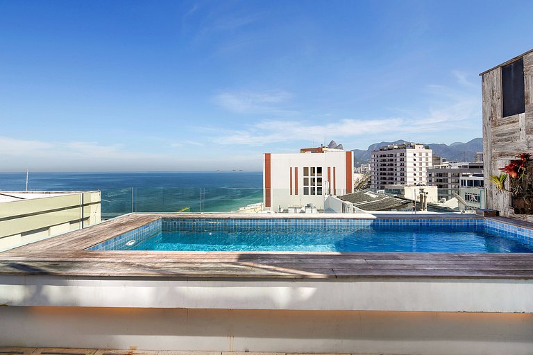 Rio028 - Cobertura de 6 quartos em Ipanema