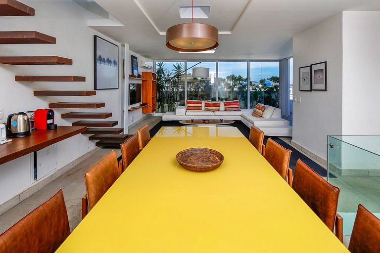 Rio028 - 6 bedroom penthouse in Ipanema