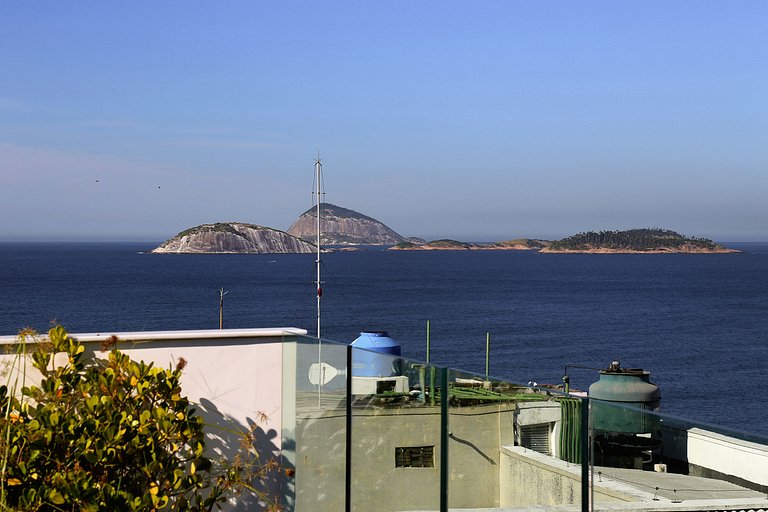 Rio028 - 6 bedroom penthouse in Ipanema