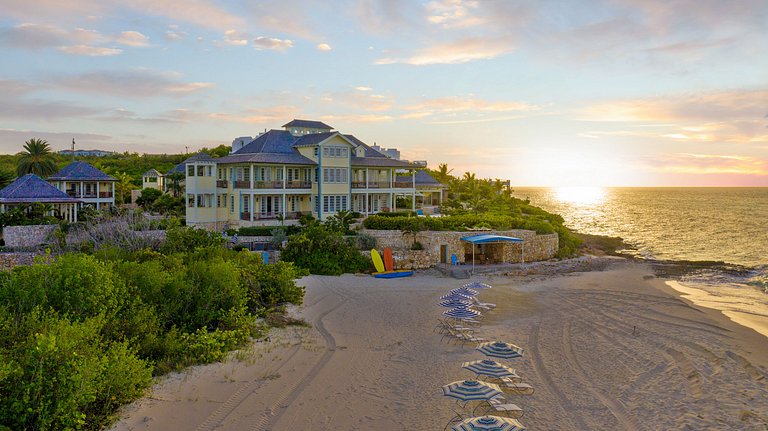 Aia012 – Villa privada moderna em Long Bay