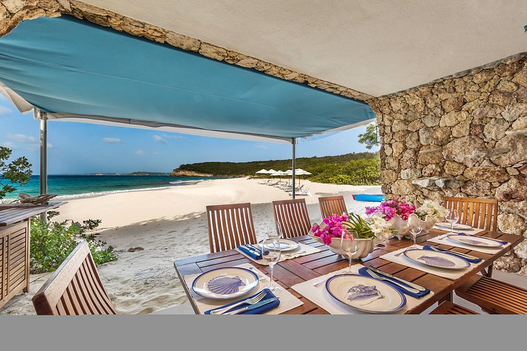 Aia012 – Villa privada moderna en Long Bay