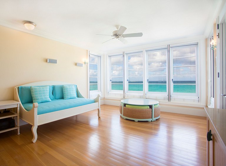 Aia012 – Villa privada moderna em Long Bay