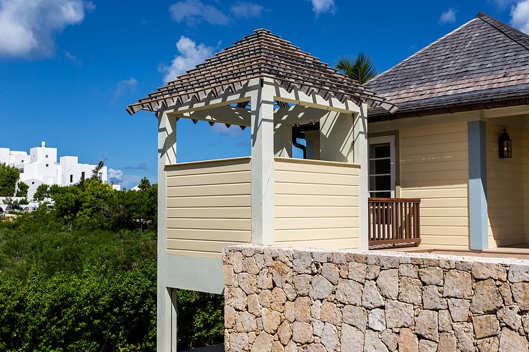 Aia012 – Villa privada moderna em Long Bay