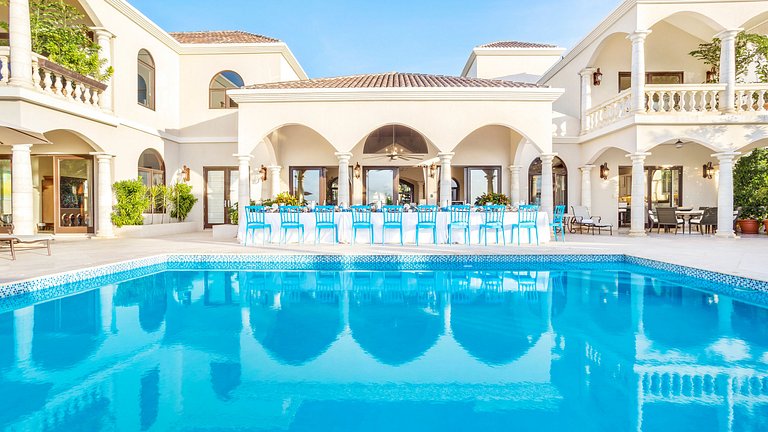 Aia013 – Villa moderna à beira-mar em Limestone Bay