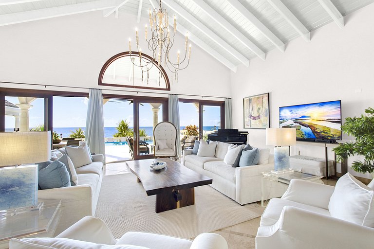 Aia013 – Modern beachfront villa in Limestone Bay