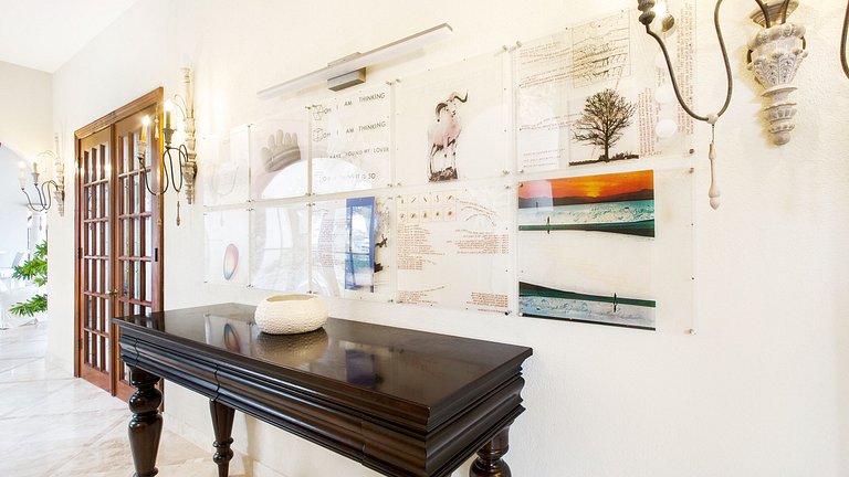 Aia013 – Villa moderna à beira-mar em Limestone Bay