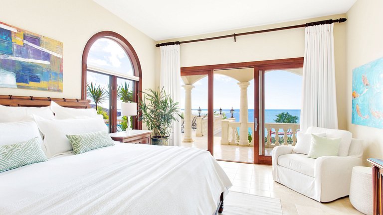 Aia013 – Villa moderna frente al mar en Limestone Bay