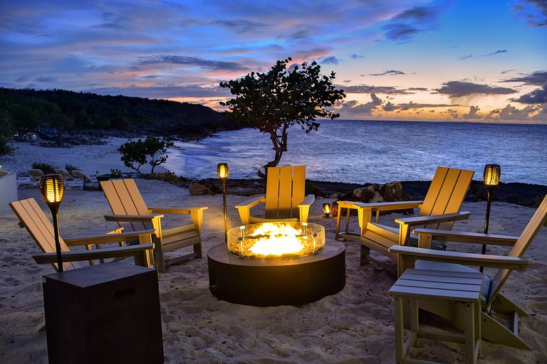 Aia013 – Villa moderna frente al mar en Limestone Bay