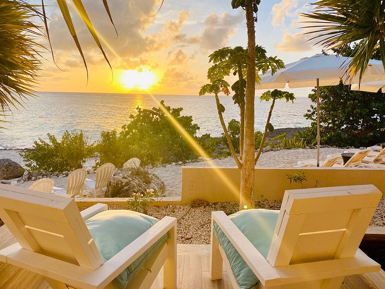 Aia013 – Villa moderna frente al mar en Limestone Bay