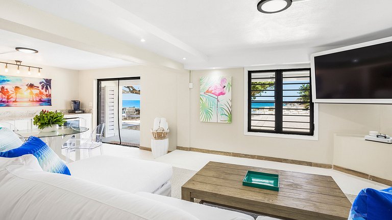 Aia011 – Villa frente al mar en Limestone Bay