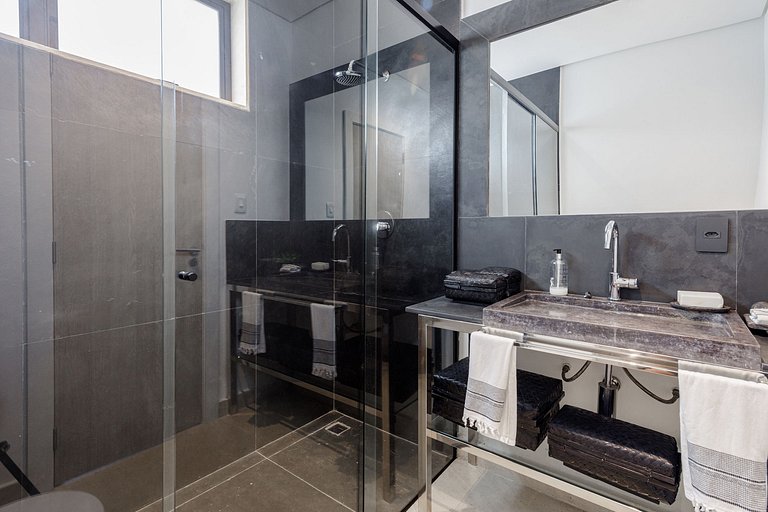 Rio501 - Luxurious villa with sea view in Joá