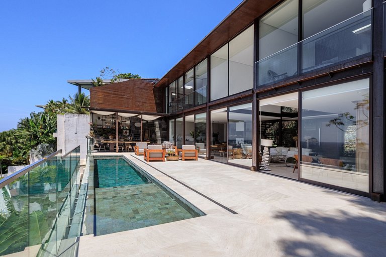 Rio501 - Luxurious villa with sea view in Joá