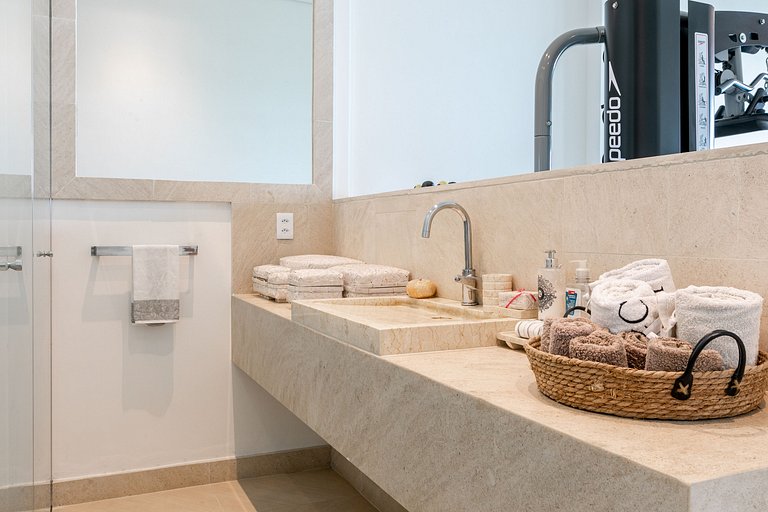 Rio501 - Luxurious villa with sea view in Joá