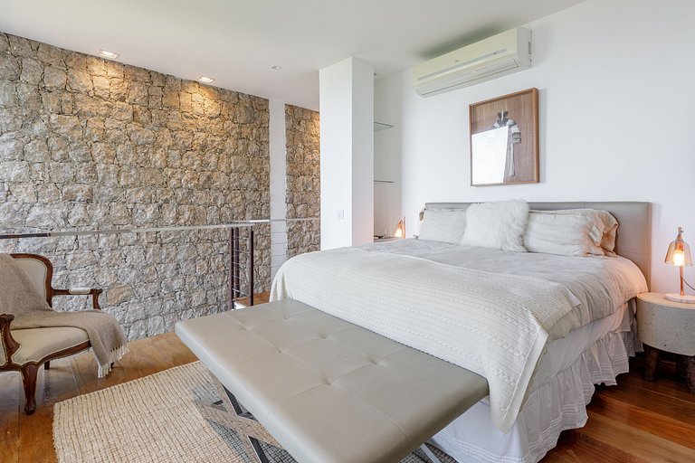 Rio501 - Luxurious villa with sea view in Joá