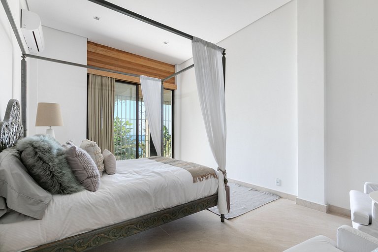 Rio501 - Luxurious villa with sea view in Joá