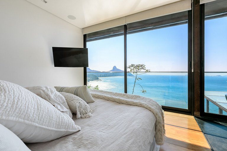 Rio501 - Luxurious villa with sea view in Joá