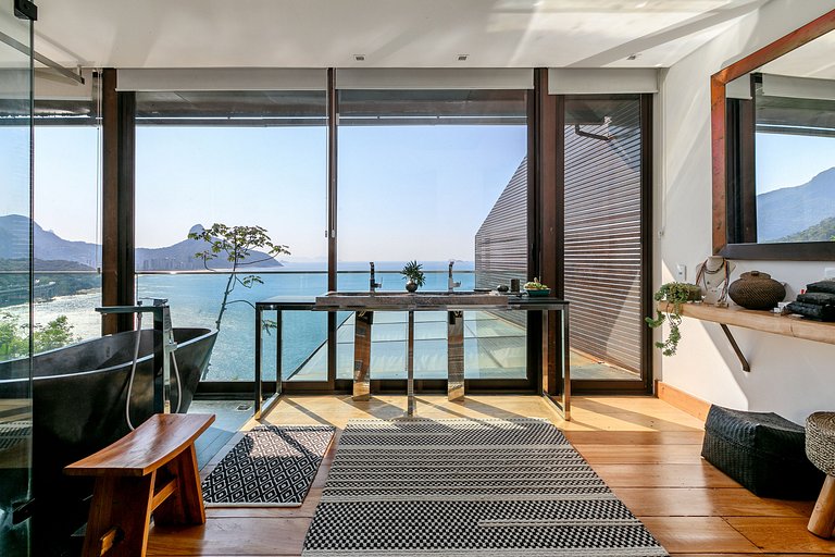 Rio501 - Luxurious villa with sea view in Joá