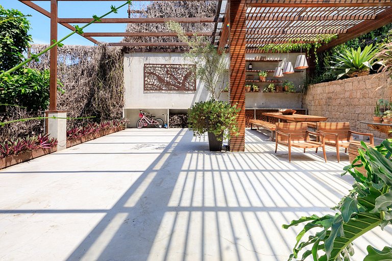 Rio501 - Luxurious villa with sea view in Joá