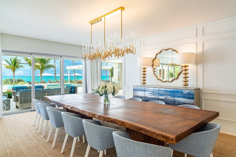 Tci003 – Vila moderna à beira-mar em Grace Bay