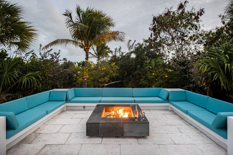 Tci014 – Villa de luxe contemporaine près de Grace Bay