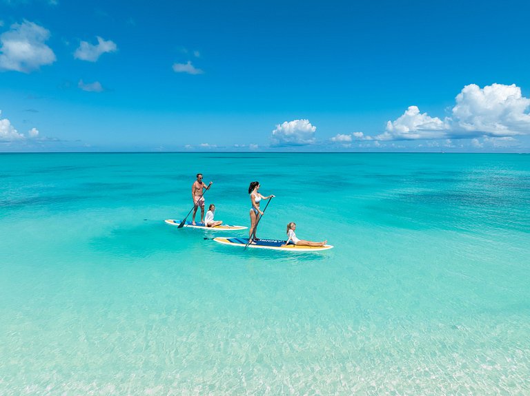 Tci003 – Moderna villa frente al mar en Grace Bay