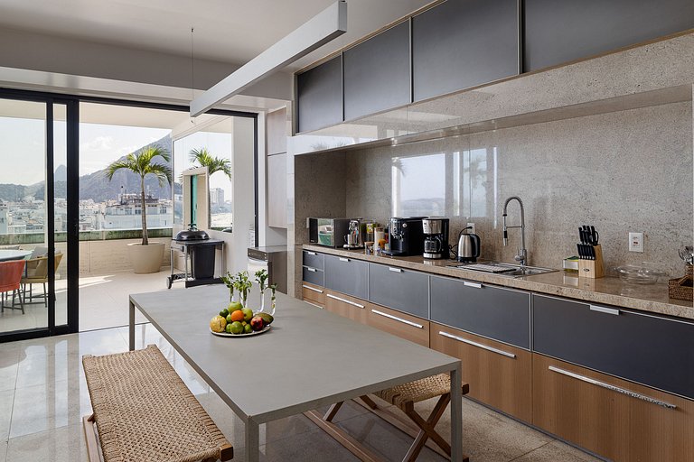 Rio001 - Penthouse avec piscine en front de mer